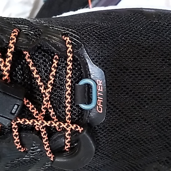 ASICS Running Shoes 8 RUNS SMALLER TRUE 7.5 - Picture 11 of 14